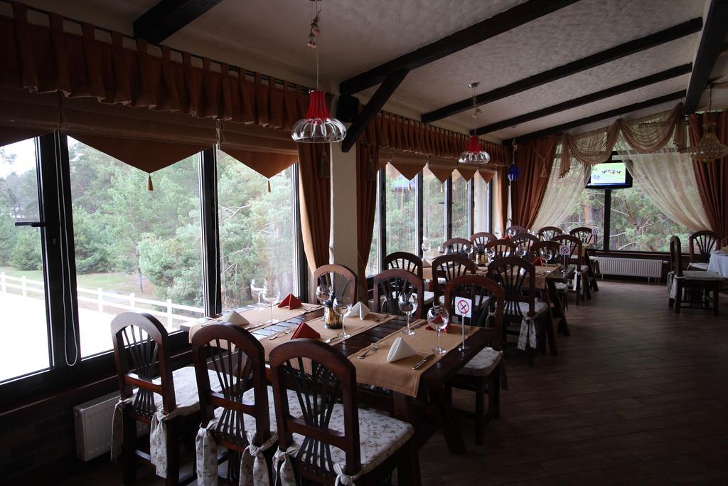 Park-Hotel Butenko Stable Protsev Luaran gambar